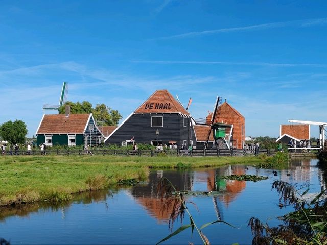 The Enchanting Zaanse Schans Windmill Village