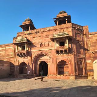 Step Into History at Fatehpur Sikri Palace, Uttar Pradesh