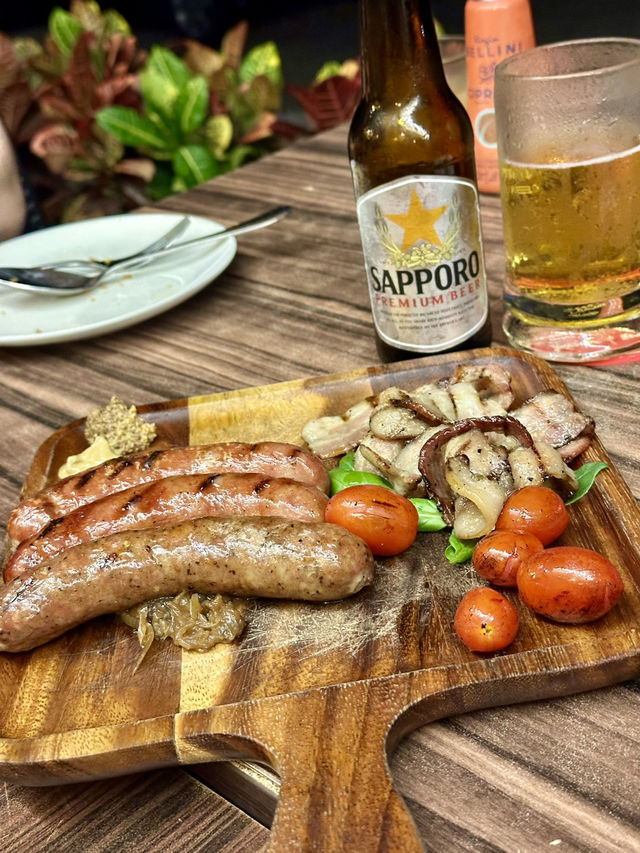 🥩 The Meat Experts – A True Hidden Gem for Carnivores 🍷