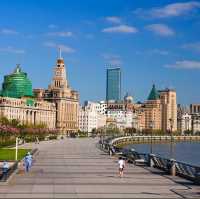เดินเล่นริมแม่น้ำหรูหรา – สัมผัสเสน่ห์ The Bund 