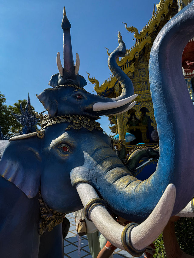 Blue Temple Bliss at Rong Suea Ten Chian
