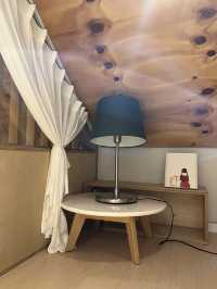 항상 똑같은 여행이 지겹다면? 책과 함께하는 북스테이 추천!