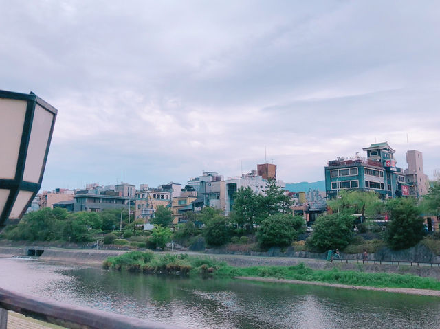 【中京区/京都🇯🇵】川床で涼しく浴衣でランチ♡