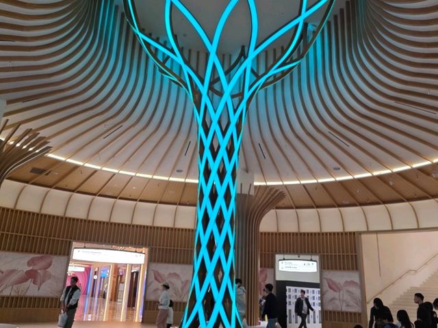 역대급 화려한 리조트 다녀왔어요! 역대급 화려한 리조트 다녀왔어요!