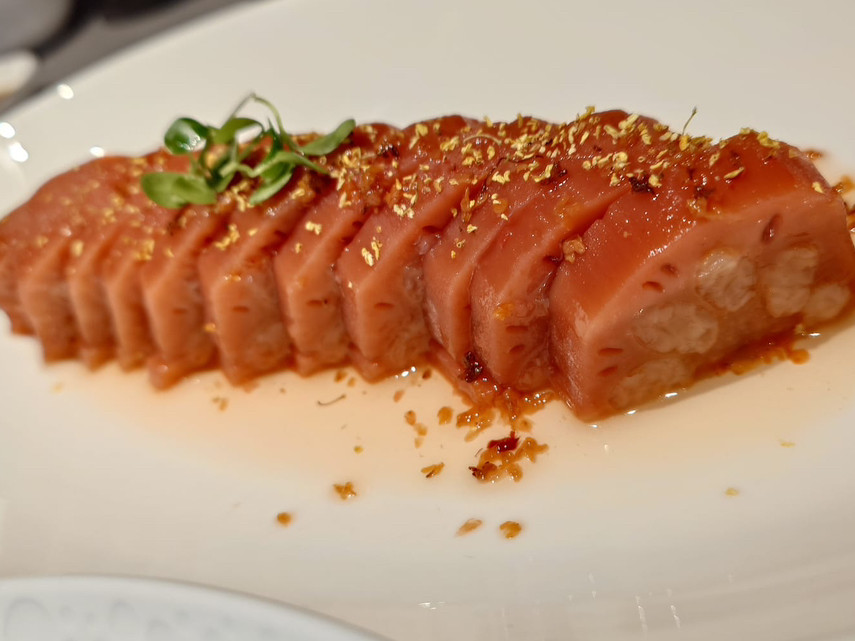 中国四大名店」の一つ《松鶴楼》。 | Trip.com 深セン