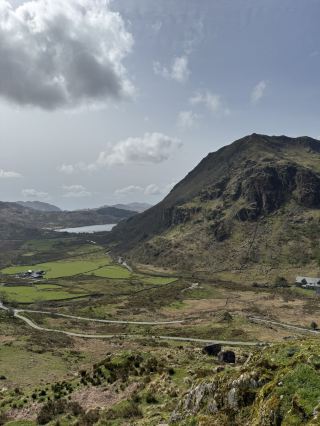 스노도니아 국립공원(Eryri National Park/Snowdonia), 지라크푸르에 위치해 있습니다.