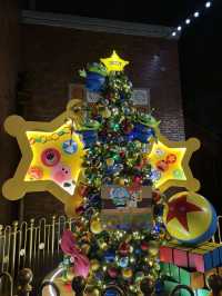 Christmas at Shanghai Disney Resort!
