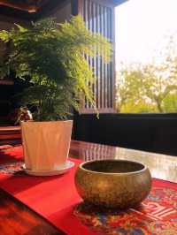 Парк с большой историей двух император в городе Фуян.