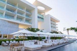 A Full Resort Day at Encanto Acapulco