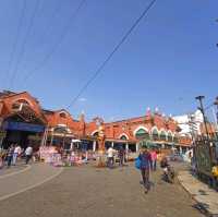 Colorful day at SS Hogg market&Howrah bridge