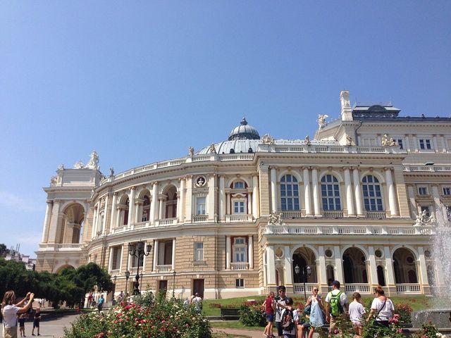 Odessa: Ukraine's Coastal Jewel 🌊🏰