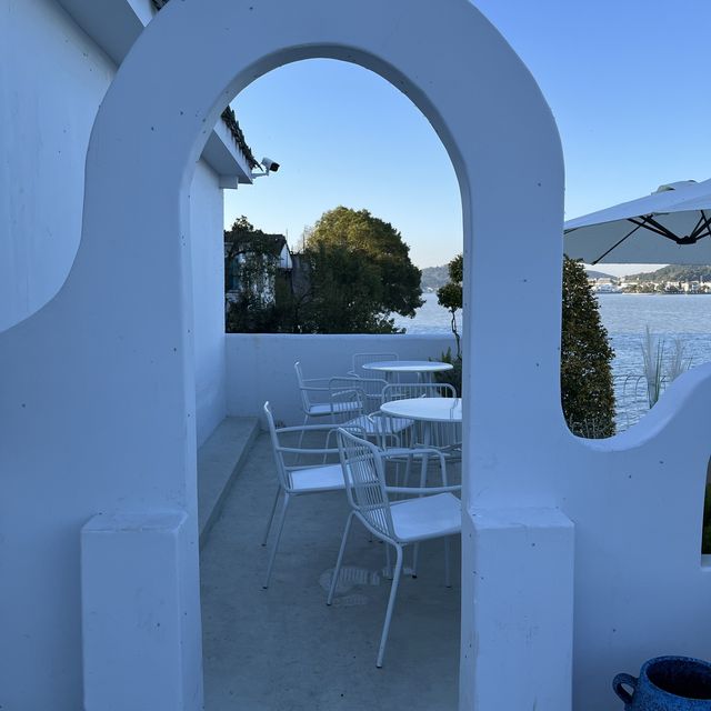 Jiu tian tang yiya Art Cafe - Santorini in 🇨🇳