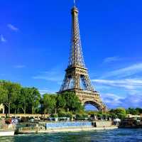 Discovering the Eiffel Tower