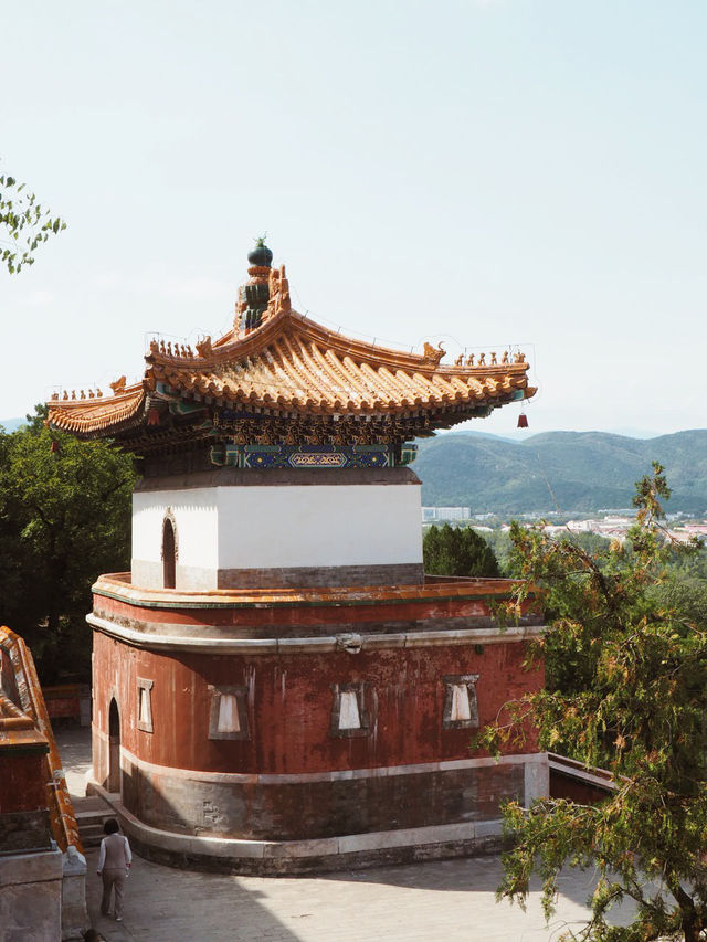 Exploring the Majestic Summer Palace: A Hidden Gem of Beijin
