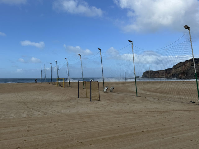 🌊 Nazaré Beach, Portugal: Where Giants Rise from the Sea 🏄‍♂️🇵🇹