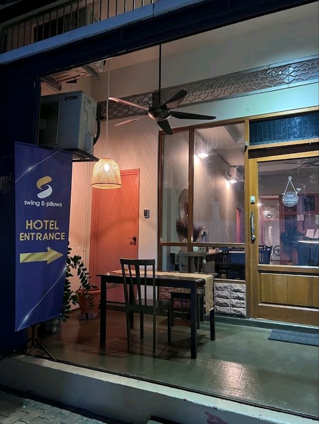 “Jonker Street Gem: Friendly, Spacious & Central”