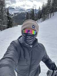 Save $100 when skiing in Canada 🇨🇦 