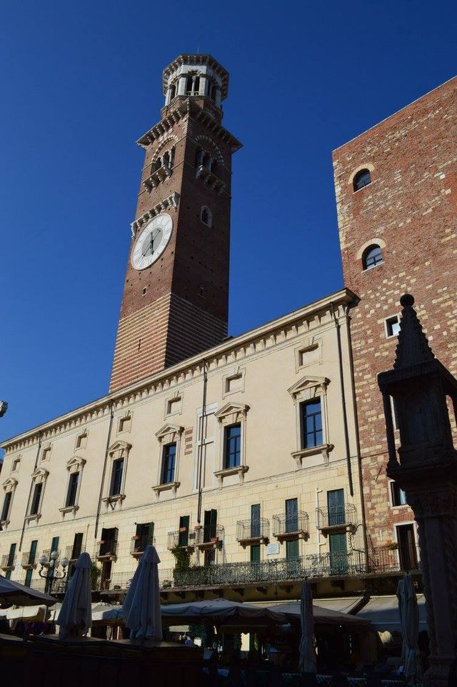 Fall in Love with Verona: Top Must-See Spots in Italy’s City of Romance 🇮🇹❤️