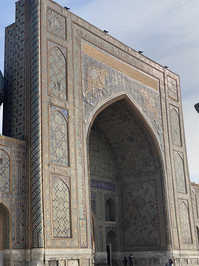 Uzbekistan Trip: Visiting the Sherdor Palace in Samarkand!