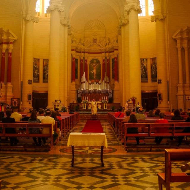 Step Inside Malta’s Churches – History and Light ✨⛪