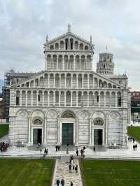比薩斜塔 意大利風格的羅馬式建築