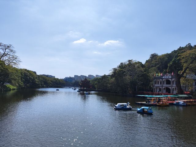 潮州西湖，涵碧樓和葫蘆山