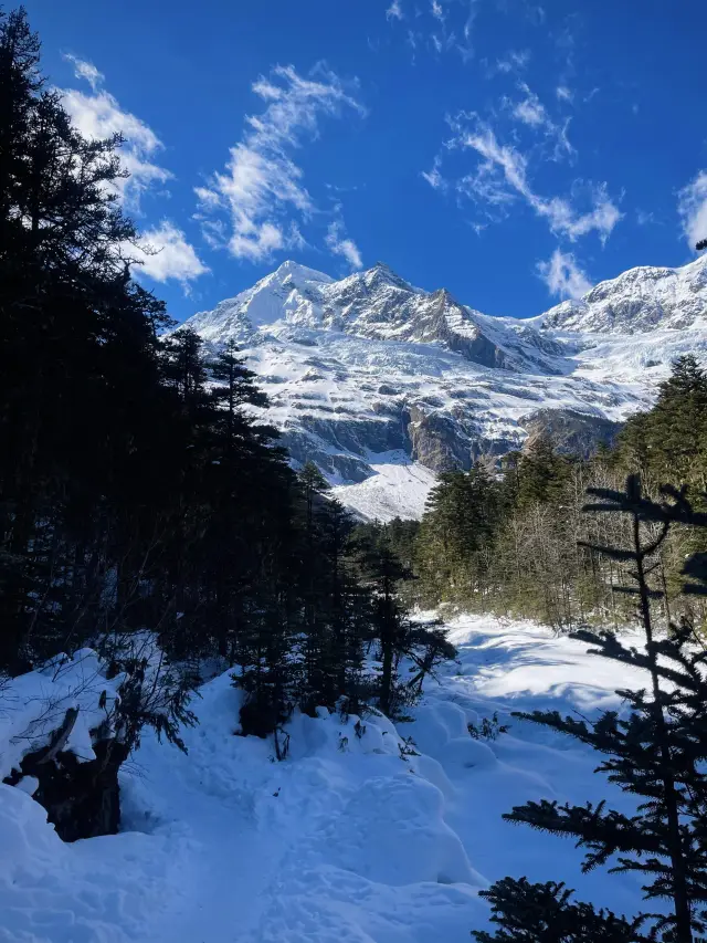 A mountain every week, the ceiling of Yubeng hiking