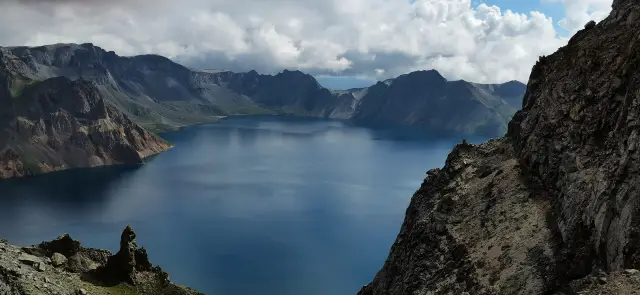 長白山北坡看天池