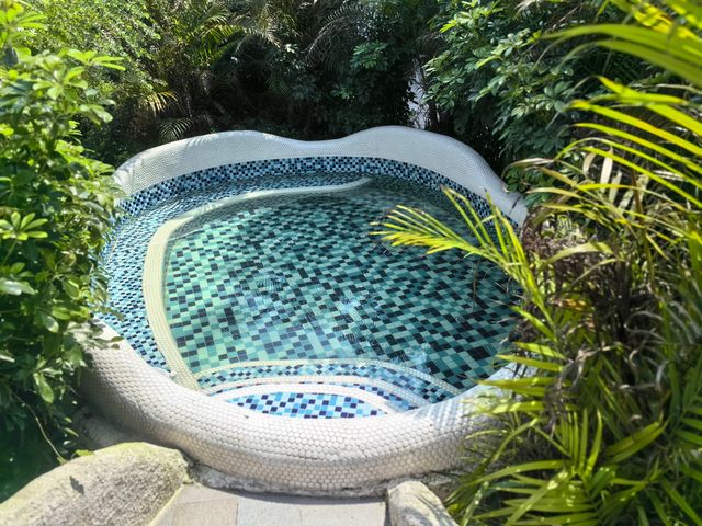 溫馨浪漫的養生湯泉