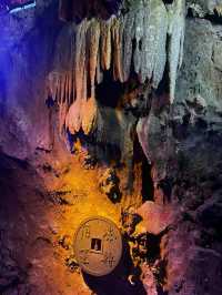 海南儋州的石花水洞位於英島山下，是中國開發的緯度最低的天然溶洞