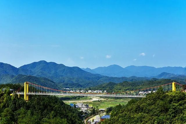 柃蜜小鎮白崖山景區