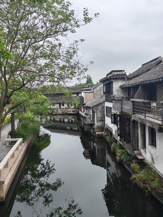 這個小鎮距離上海30分鐘車程，安靜而美好