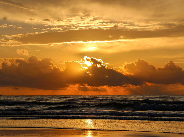The early bird catches the sunrise!
