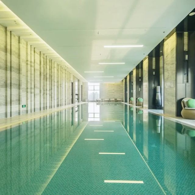 重慶萬豪酒店——山城之巔的奢華與舒適之旅