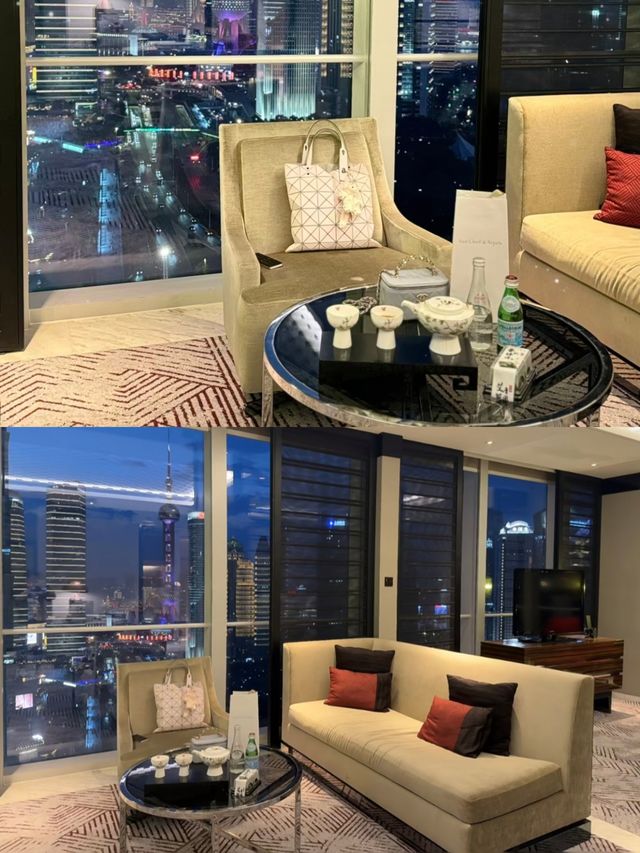 上海浦東麗晶酒店。