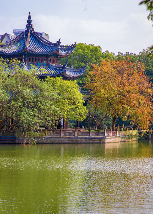臨海｜東湖公園｜秀麗的江南園林｜打卡臨海