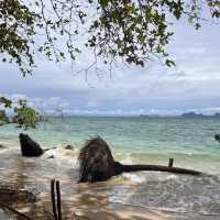 Koh Ngai so underrated 