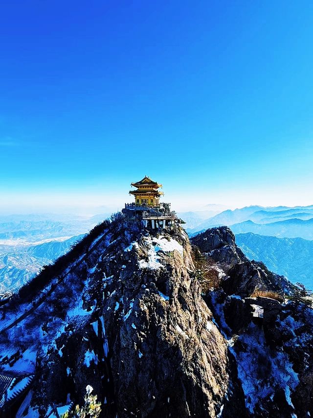 遠赴一場人間驚鴻宴:老君山自駕懶人攻略 遠赴一場人間驚鴻宴:老君山自駕懶人攻略