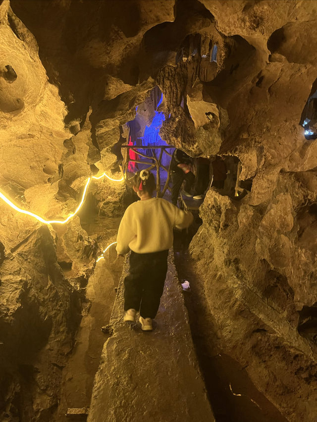 地心探險崆山白雲洞神奇的大自然！