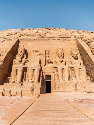 7-Day Egypt Tour: Explore the Mysterious Land Without Getting Lost