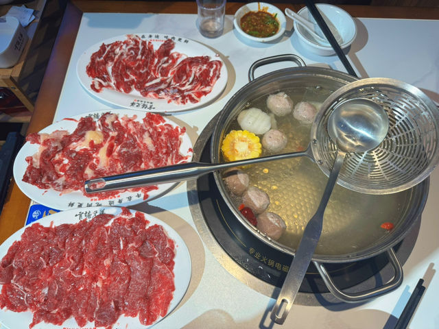 潮汕牛肉火鍋控必衝！官塘兄弟吃肉自由全攻略