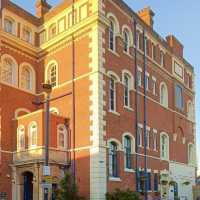 Raise a Glass to History at Grimsby’s Yarborough Hotel 🍻 