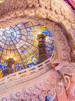 Bangkok Must-Visit! The Dreamy Pink Erawan Museum