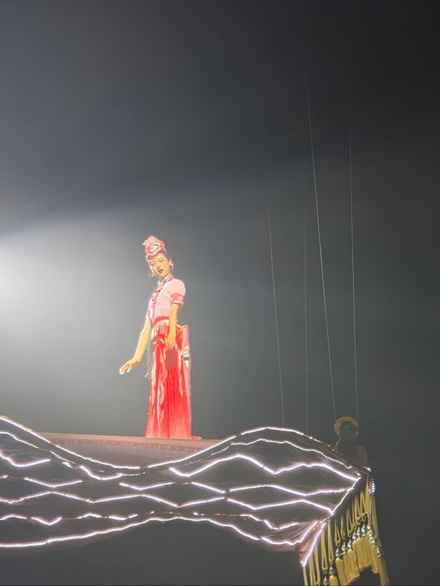 山水入墨，四日行吟，去桂林嘅山水遊行