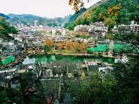 Backpacker’s Guide to Fenghuang Ancient Town: A Journey Through Time and Frame