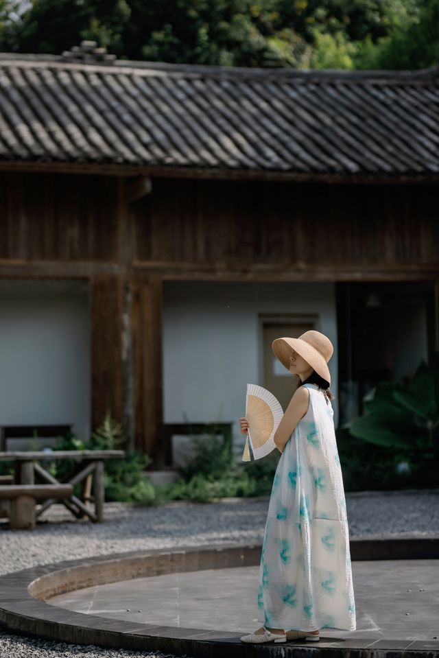 我找到了陶淵明筆下的桃花源，就在梵淨山