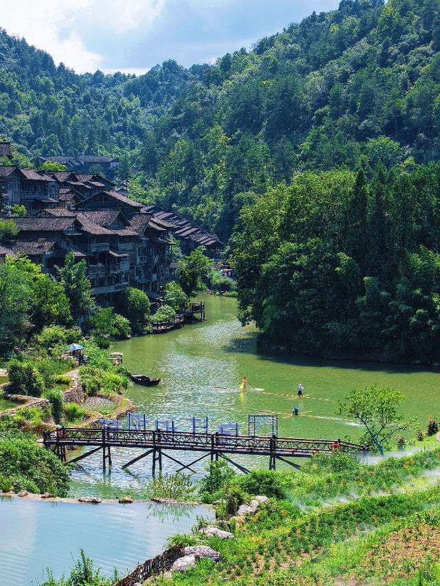 夏天去邊度玩好？一定係：烏江寨