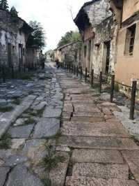 銅陵大通之旅攻略預算安排預算 2500 元,其中交通、住宿、餐飲