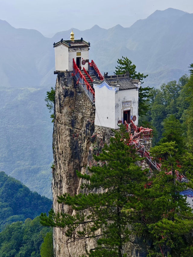 雲端禪影——塔雲山景區