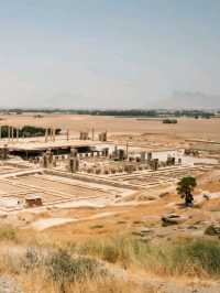 ✨Persepolis: Walking Among the Kings of Ancient Persia 🏛️🌄